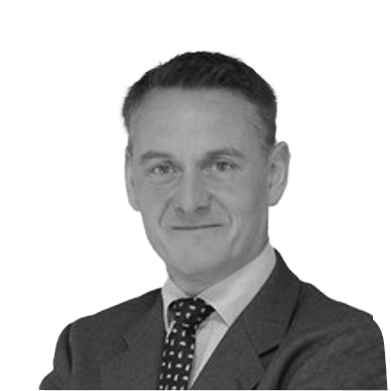 Dress shirt, Forehead, Smile, Eye, Tie, Jaw, Sleeve, Gesture, Collar