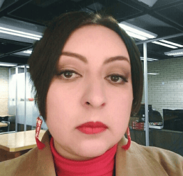 Chin, Cheek, Eyebrow, Lips, Forehead, Nose, Red, Hairstyle, Eyelash, Beauty