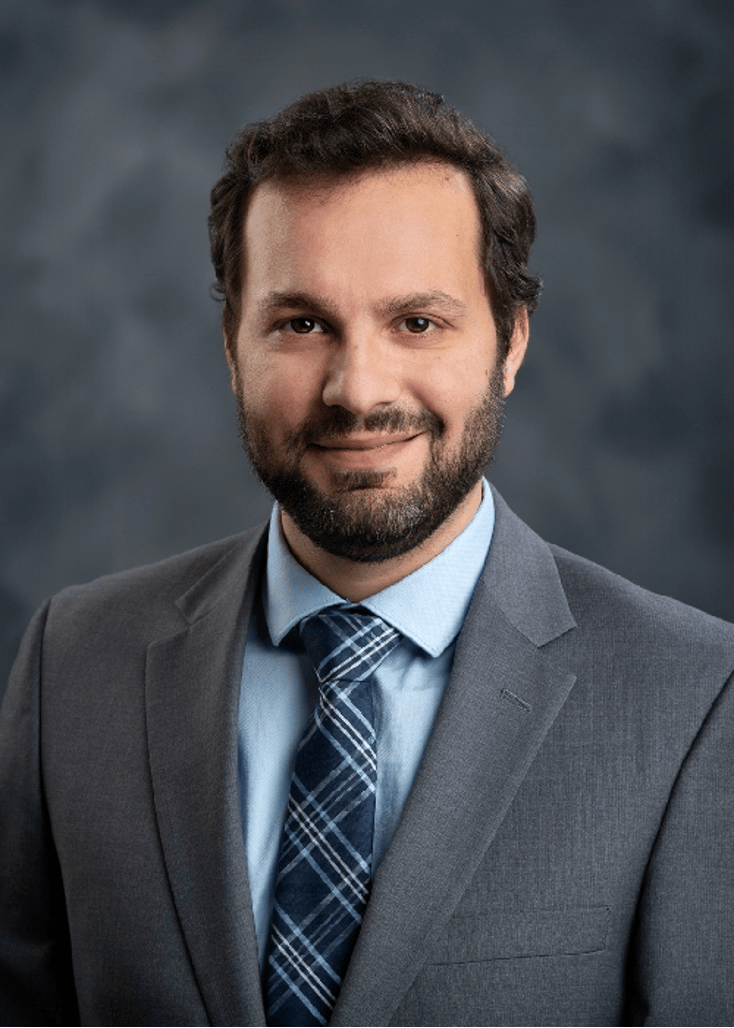 Dress shirt, Forehead, Hair, Face, Chin, Smile, Eyebrow, Beard, Tie