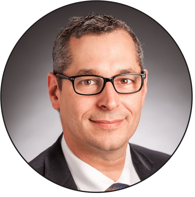 Vision care, Forehead, Nose, Head, Glasses, Eyebrow, Smile, Jaw, Collar, Eyewear