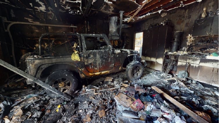 Motor vehicle, Automotive tire, Wood, Door, Wheel, Pollution