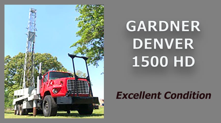 Motor vehicle, Automotive tire, Wheel, Plant, Tread, Tree, Sky, Fender