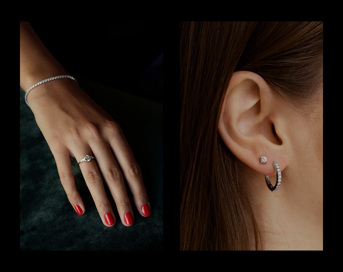 Body jewelry, Flash photography, Material property, Lip, Eyelash, Neck, Wood, Gesture, Finger
