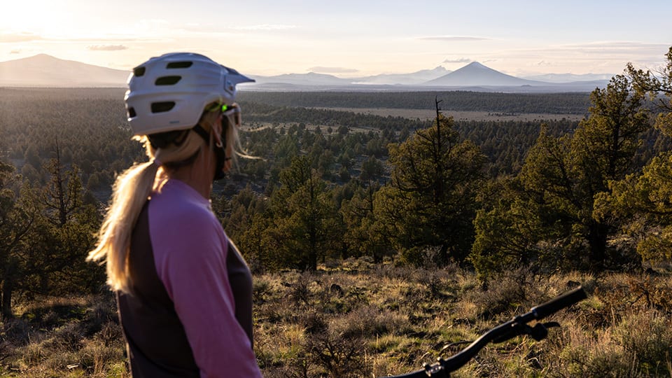 Checking out the view on the Cascades View Trail