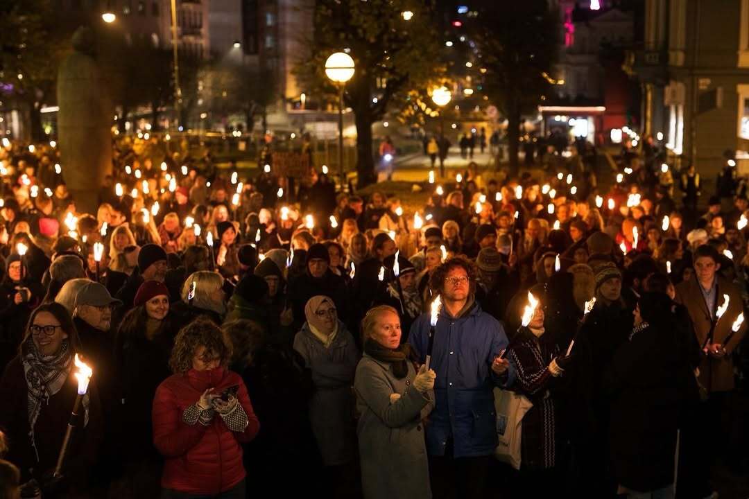 Public event, People, Crowd, Night, Vigil, Electricity, Midnight, Darkness