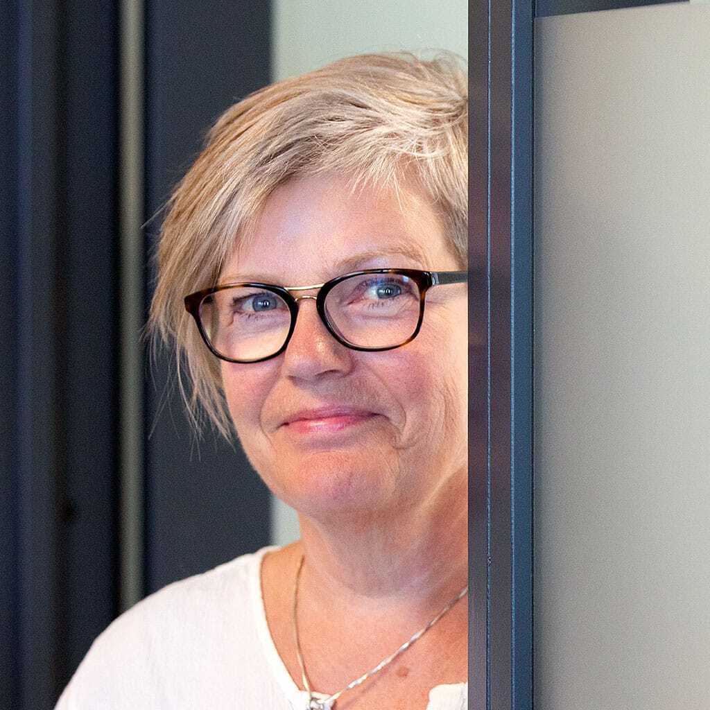 Vision care, Face, Glasses, Cheek, Head, Eyebrow, Smile, Eyewear
