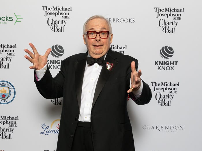 Bow tie, Formal wear, Vision Care, Eyewear, Clothing, Glasses, Head, Collar, Face, Event