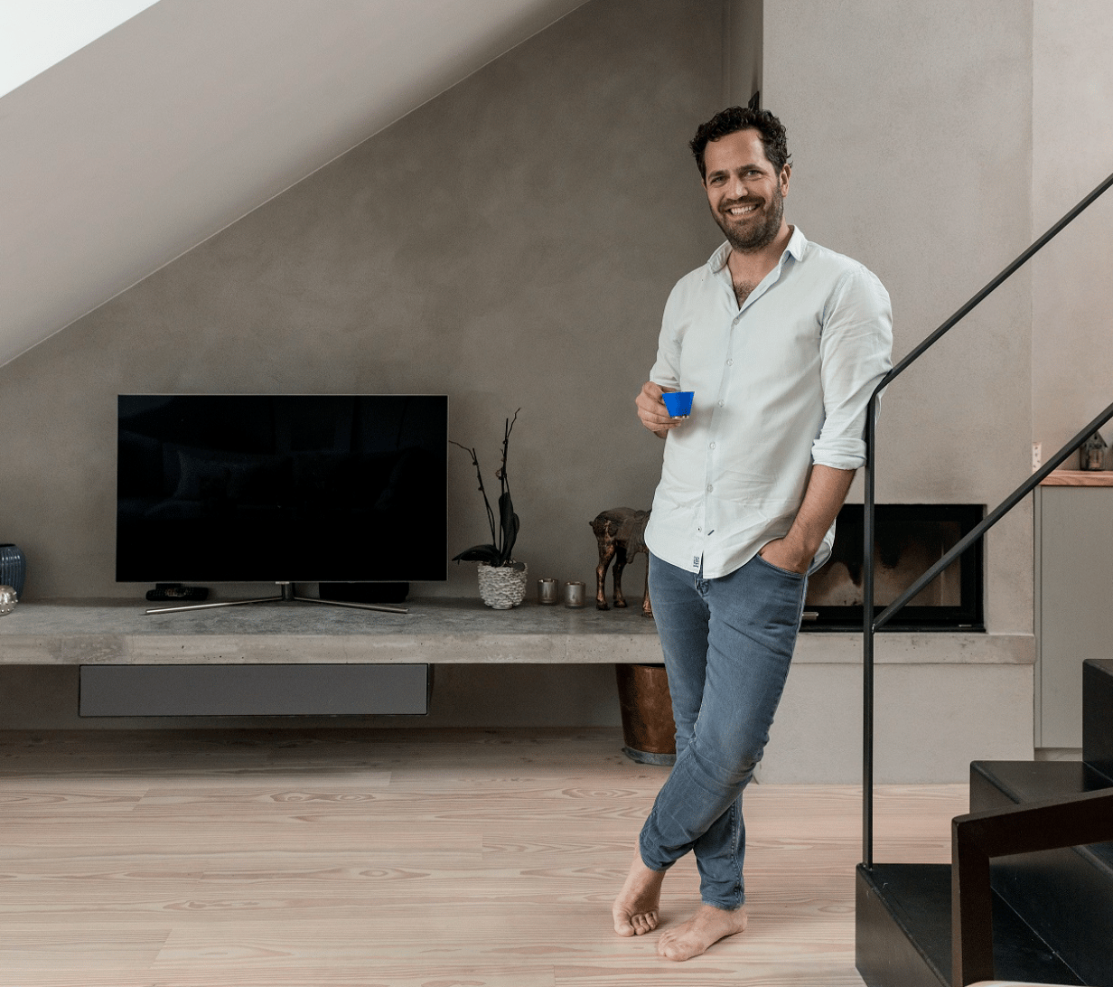 Property, Standing, Architecture, Flooring, Floor