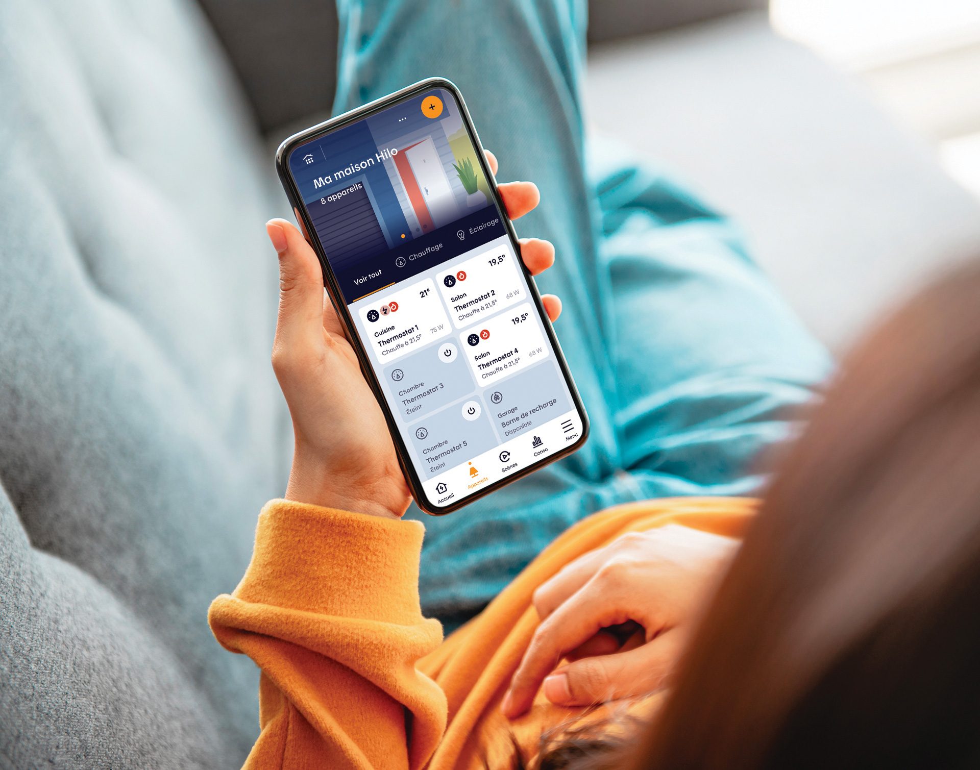 Human body, Mobile phone, Communication Device, Hand, Arm, Telephony, Gadget, Gesture, Finger, Nail