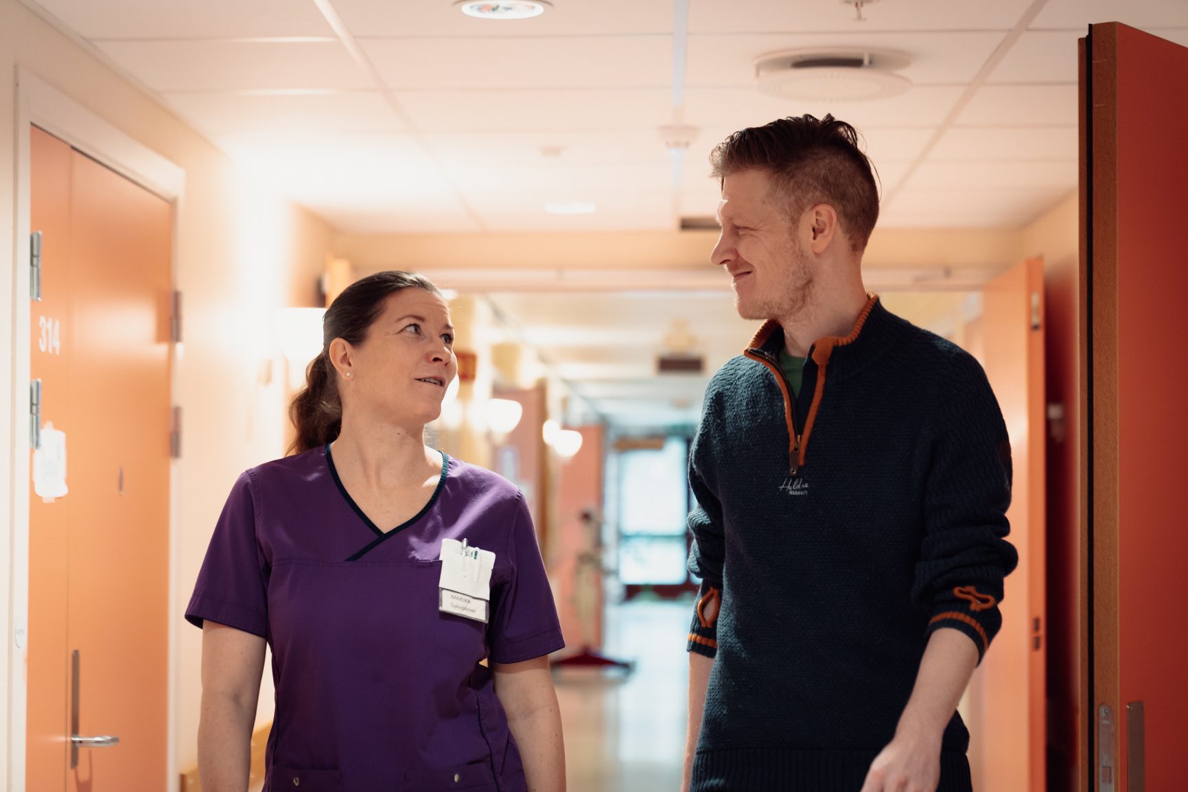 Sleeve, Smile, Uniform