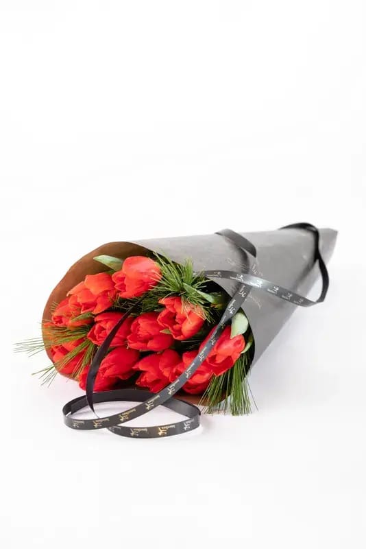 Wedding ceremony supply, Flower, Petal, Gesture, Tie