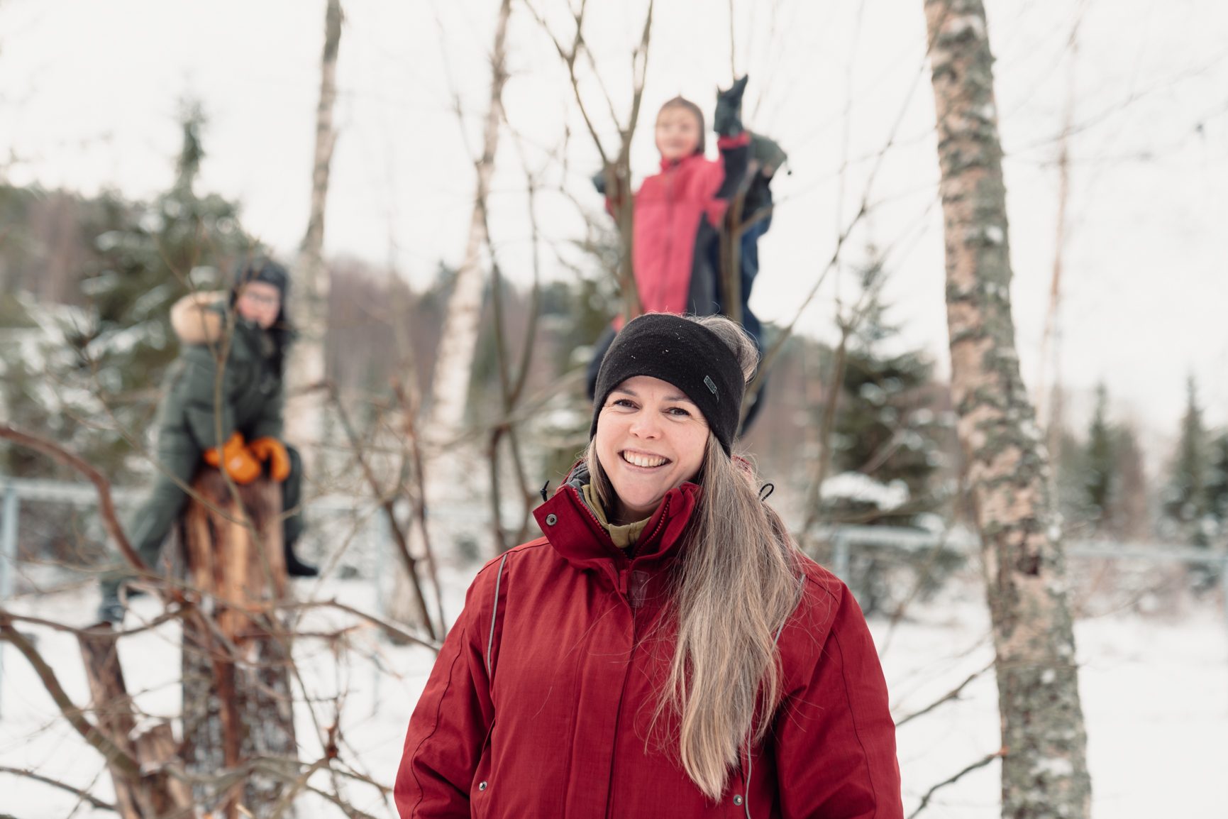 Knit cap, Winter, Jacket, Outerwear, Snow, Headgear, Freezing, Smile, Hood, Beanie