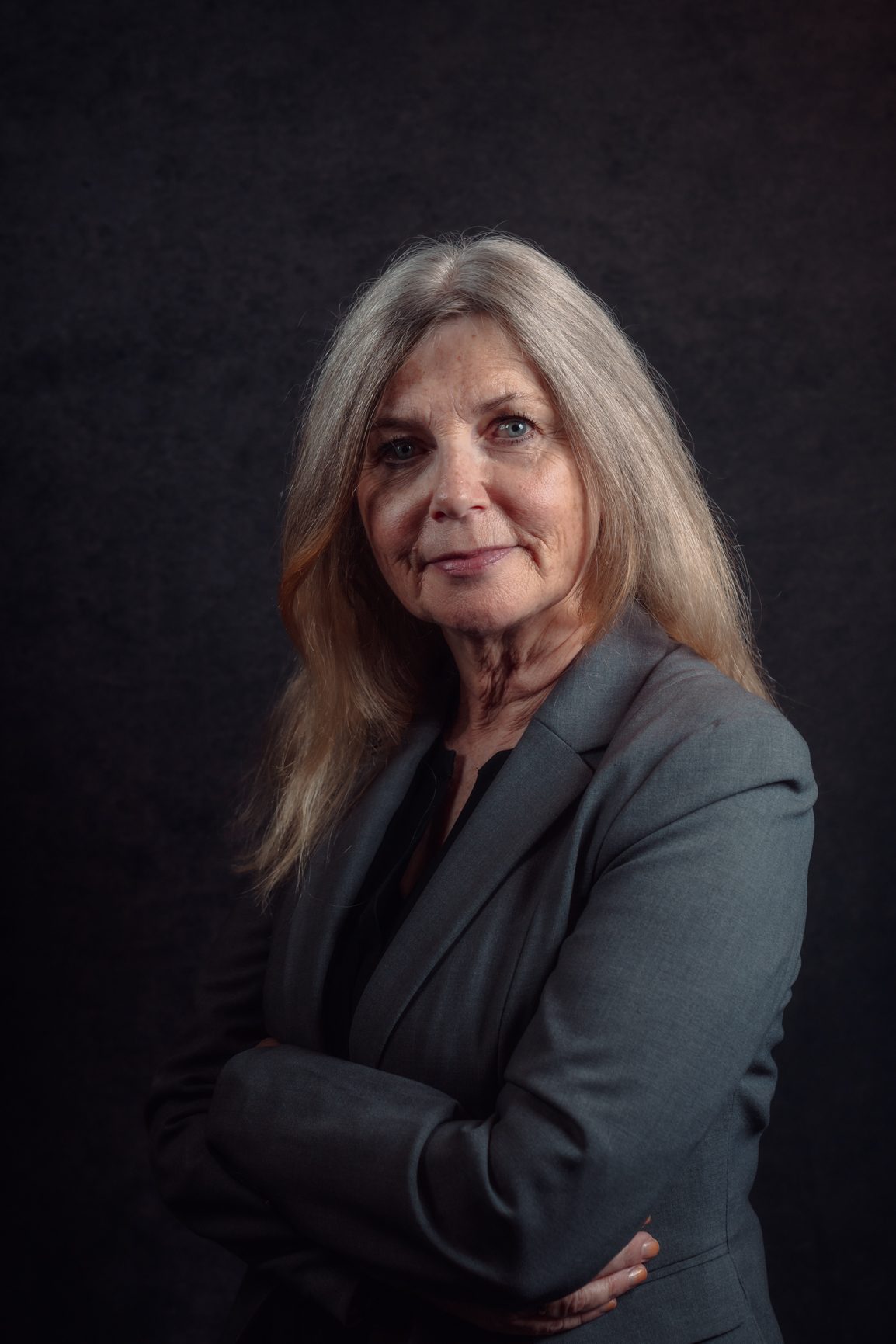 Kirsti Nygård, portrettbilde av ansatt i TA Kreativ - et mediebryå i Trøndelag og del av Trønder-Avisa