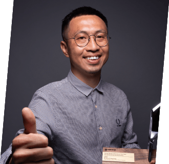Vision care, Forehead, Glasses, Smile, Sleeve, Gesture, Thumb