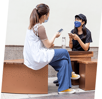 Joint, Arm, Leg, Knee, Gesture, Thigh, Eyewear, Comfort, Elbow