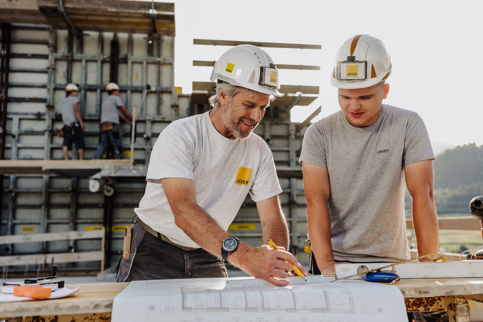 Hard hat, Watch, Tradesman, Workwear, Sleeve, Helmet, Headgear, Wood