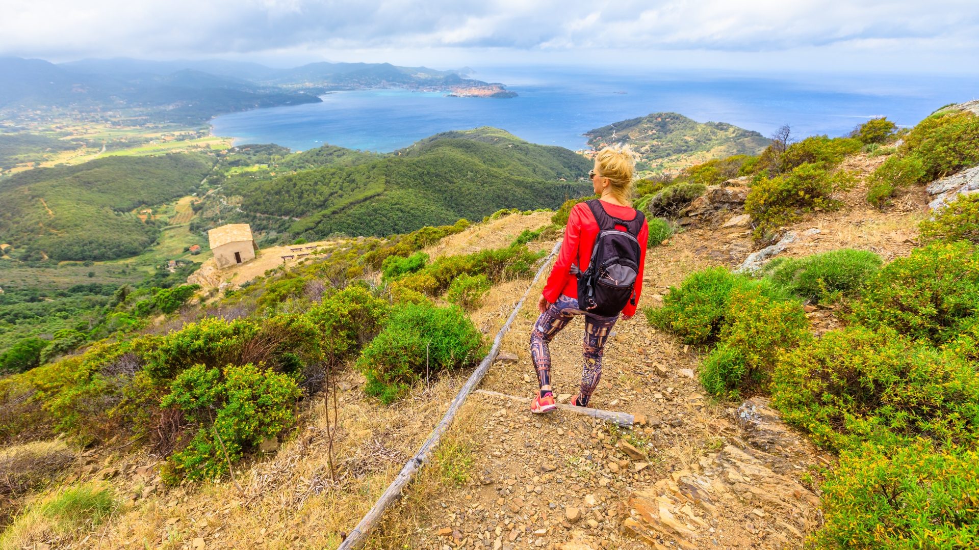 Mountainous landforms, Outdoor recreation, Adventure, Mountain, Hill, Hiking, Highland, Backpack, Backpacking