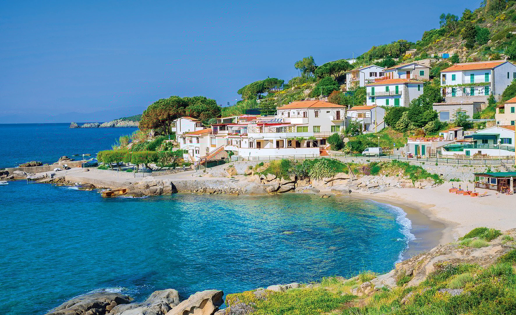 Coastal and oceanic landforms, Coast, Sea, Shore, Beach, Promontory