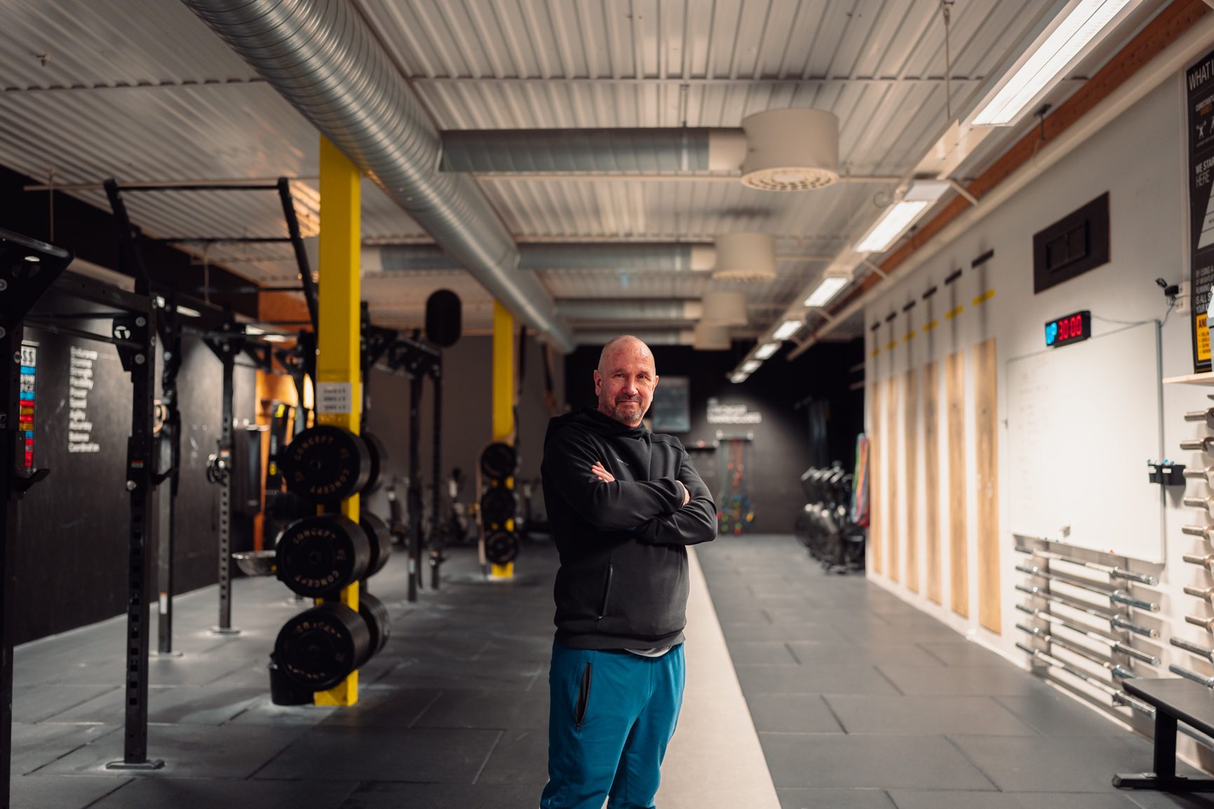Physical fitness, Exercise equipment, Flooring, Floor, Gym, Weights