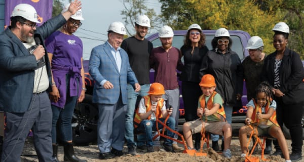 Personal protective equipment, Hard hat, Social group, Construction worker, Clothing, Trousers, Outerwear, Helmet, Workwear, Community