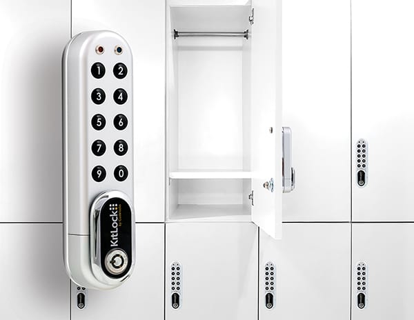 G 3 Lockers