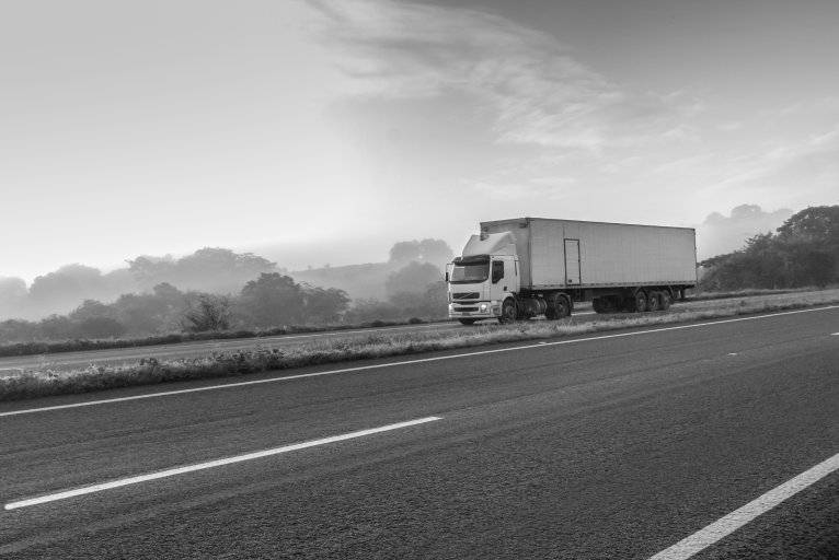 Mode of transport, Motor vehicle, Road surface, Cloud, Sky, Truck, Tire, Asphalt, Wheel