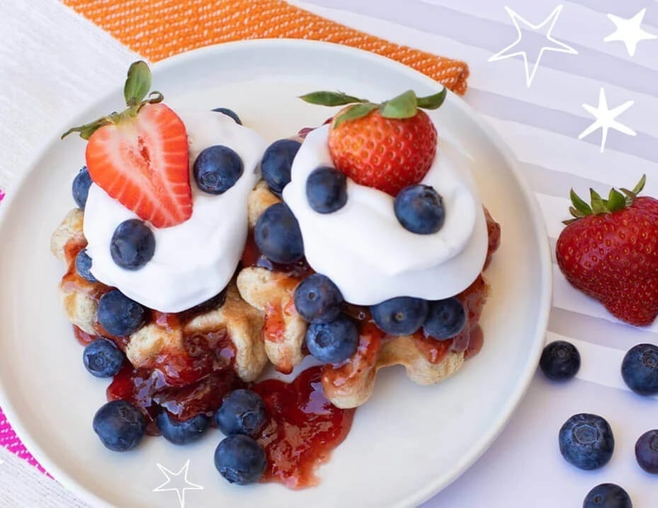 Natural foods, Food, Plant, Fruit, Ingredient, Tableware, Recipe, Cuisine, Dish, Berry