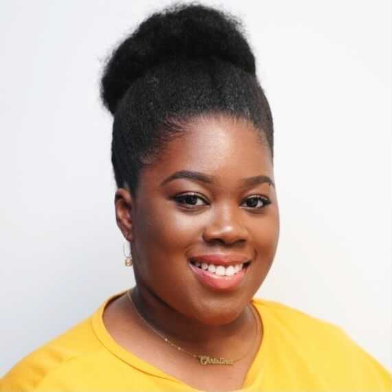 Forehead, Nose, Hair, Smile, Eyebrow, Eyelash, Happy, Ear