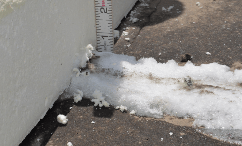 Automotive tire, Road surface, Snow, Asphalt, Freezing, Wood