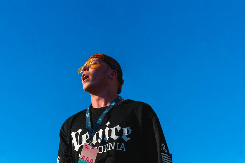 Vision care, Sky, Blue, Sleeve, T-shirt, Eyewear