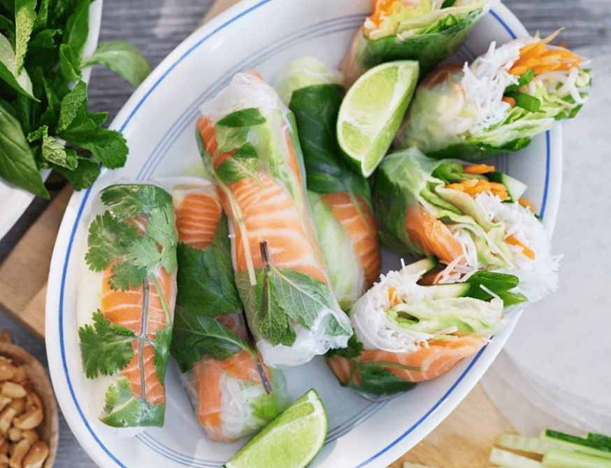 Fines herbes, Rice paper, Leaf vegetable, Food, Tableware, Ingredient, Recipe