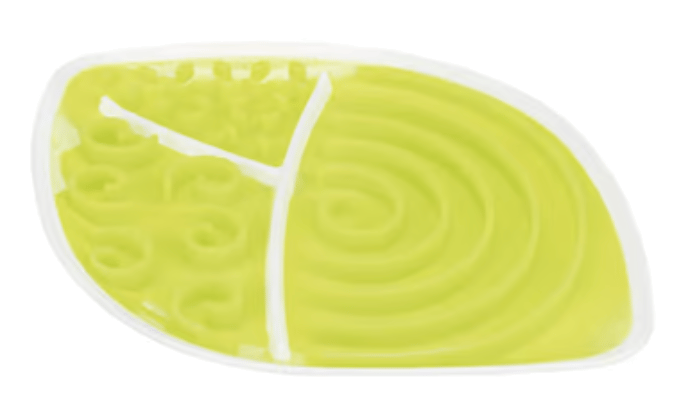 Tableware, Dishware, Food, Plate, Rectangle, Ingredient, Sleeve, Liquid, Serveware, Grass