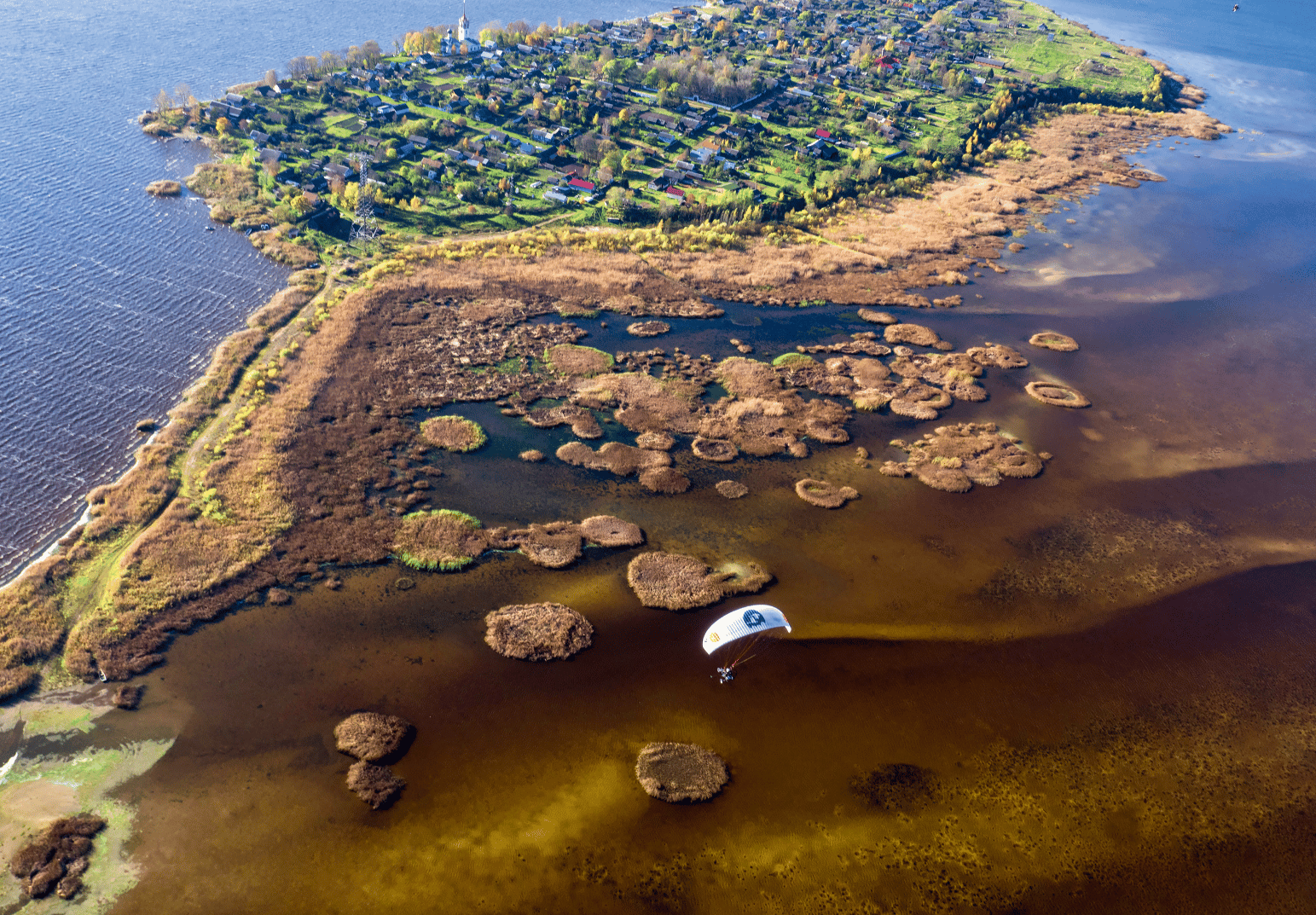 Coastal and oceanic landforms, Water resources, Natural landscape, Nature, Biome, Bank