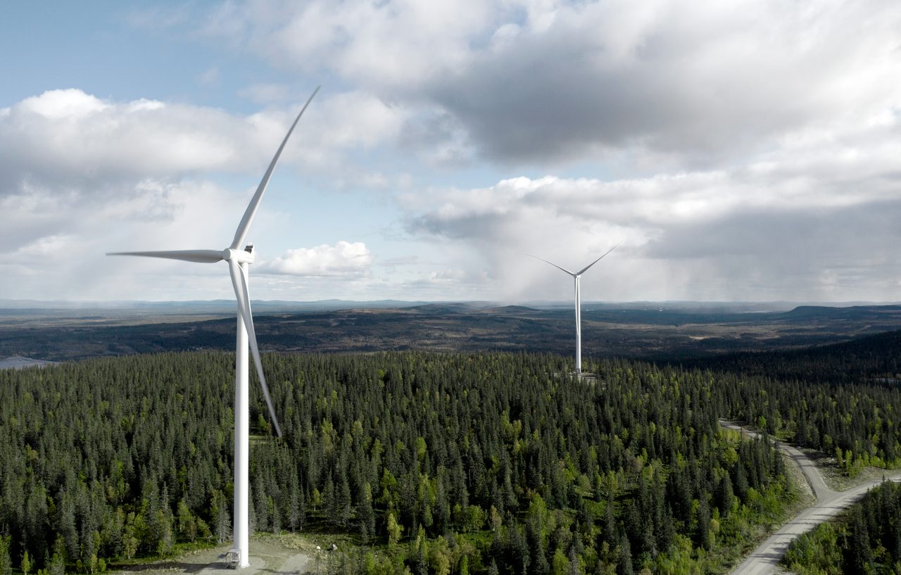 Wind farm, Natural landscape, Cloud, Sky, Windmill, Ecoregion, Plant, Light, Nature, Infrastructure