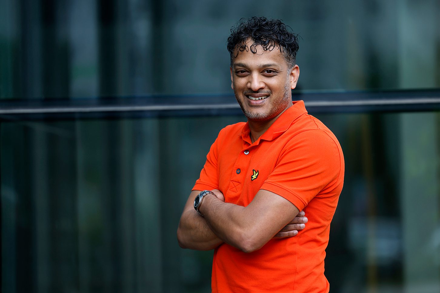 Polo shirt, Smile, Sleeve, Gesture