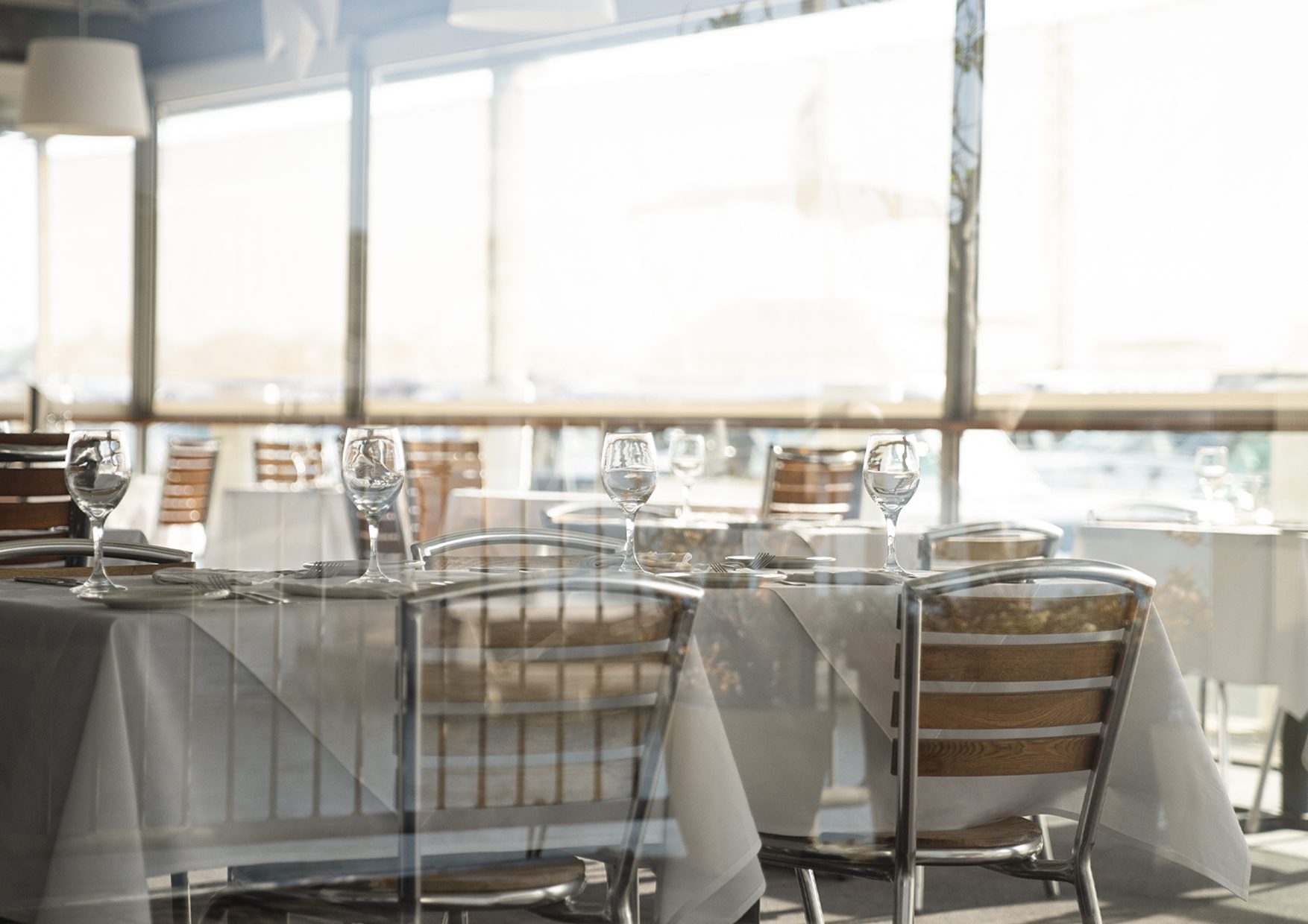 Kitchen & Dining Room Table, Interior design, Furniture, Chair, Tablecloth, Restaurant, Glass, Linens, Cafeteria