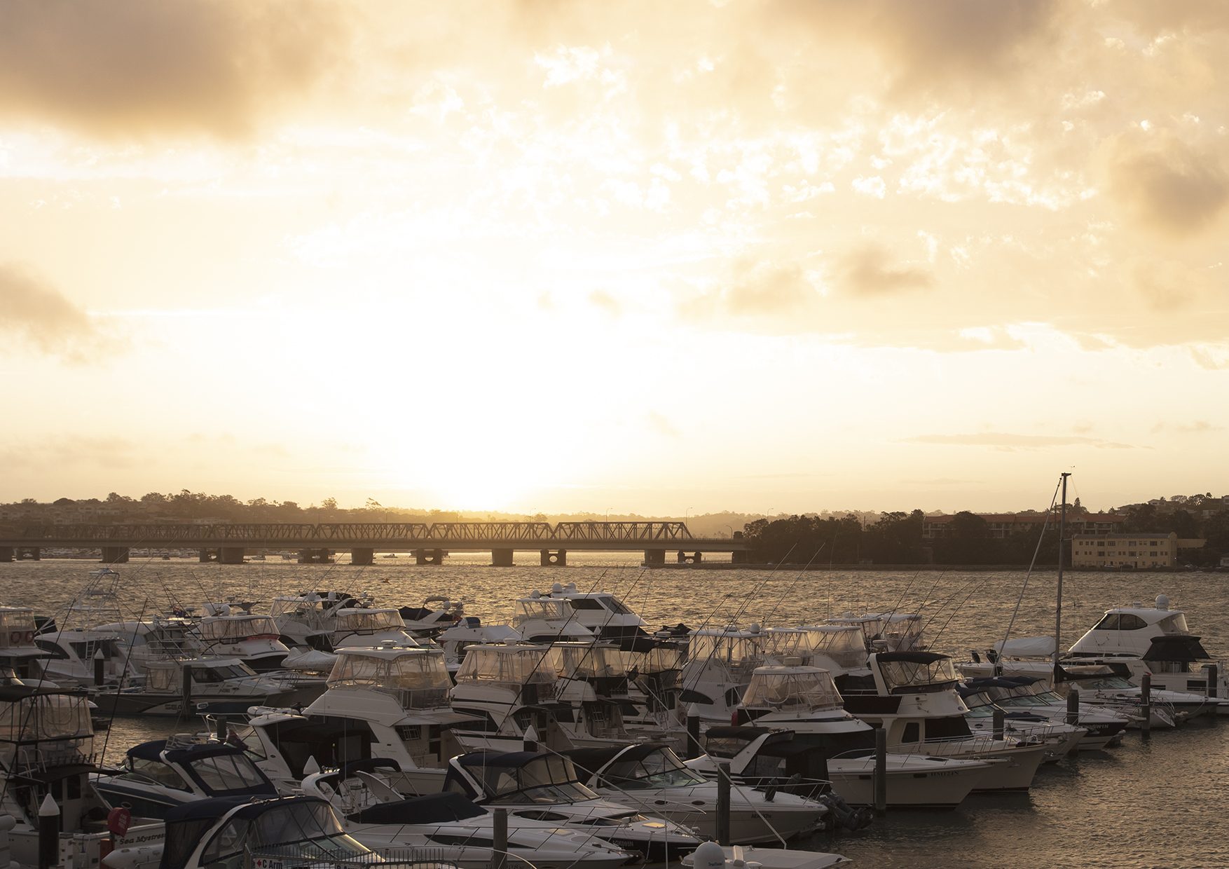 Boats and boating--Equipment and supplies, Water, Boat, Horizon, Watercraft, Dusk, Lake, Sunlight, Morning, Sea