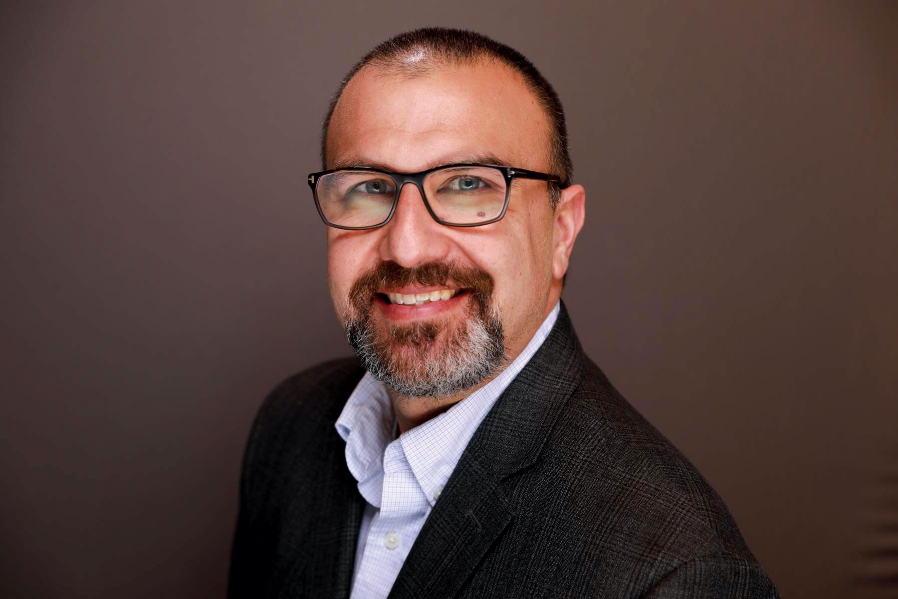 Vision care, Facial expression, Forehead, Glasses, Nose, Smile, Cheek, Chin, Eyebrow, Beard