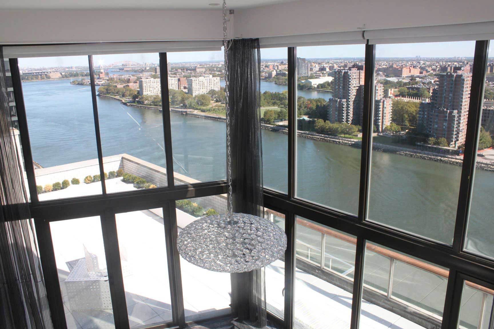 Interior design, Water, Building, Sky, Condominium, Floor
