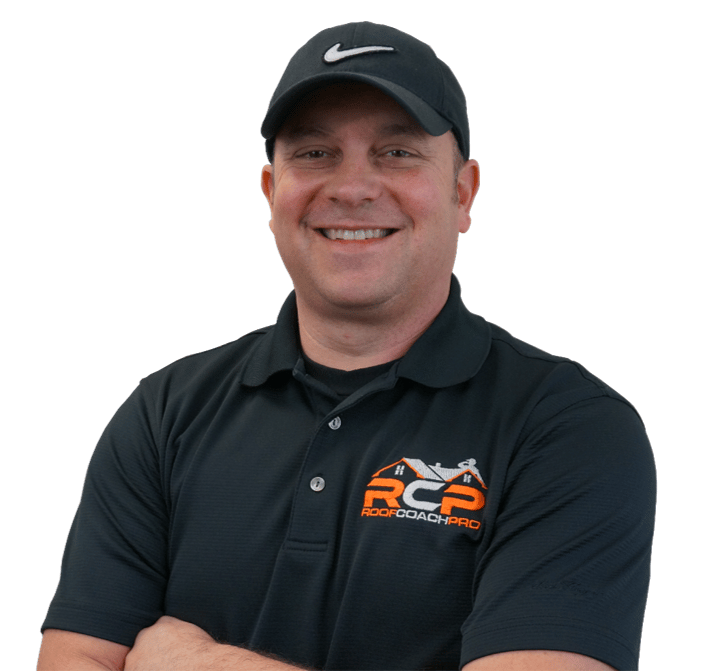 Polo shirt, Cricket cap, Smile, Sleeve, Gesture, Collar, Elbow