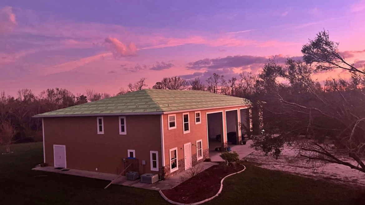 Cloud, Sky, Building, Plant, Window, Tree, House, Afterglow, Dusk