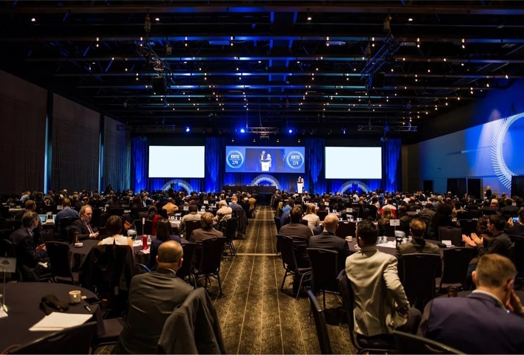 Display device, Event, Furniture, Chair, Lighting, Crowd, Technology, Hall, Audience