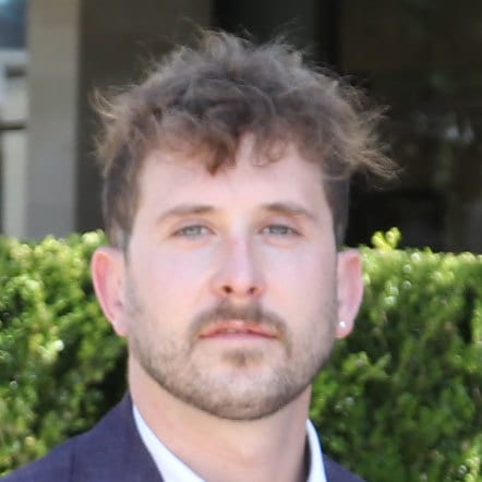 Dress shirt, Facial hair, Clothing, Forehead, Nose, Beard, Mouth, Jaw, Plant, Collar