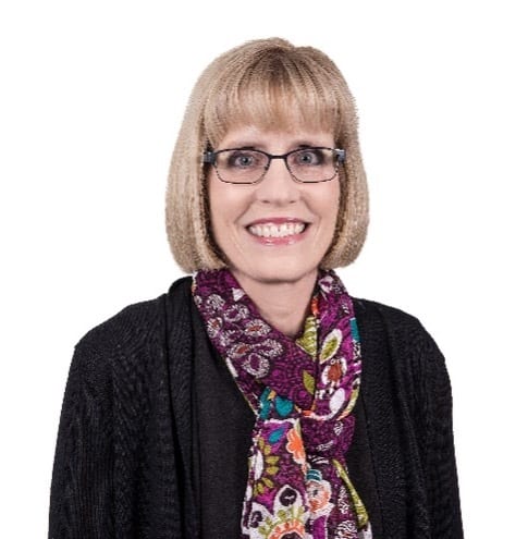 Vision care, Face, Smile, Neck, Sleeve, Wrap, Collar, Stole