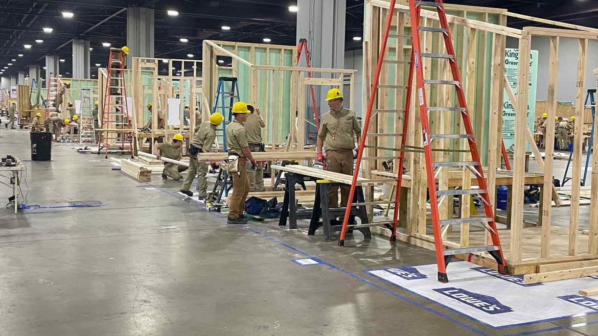Mass production, Building, Tradesman, Wood, Workwear, Floor