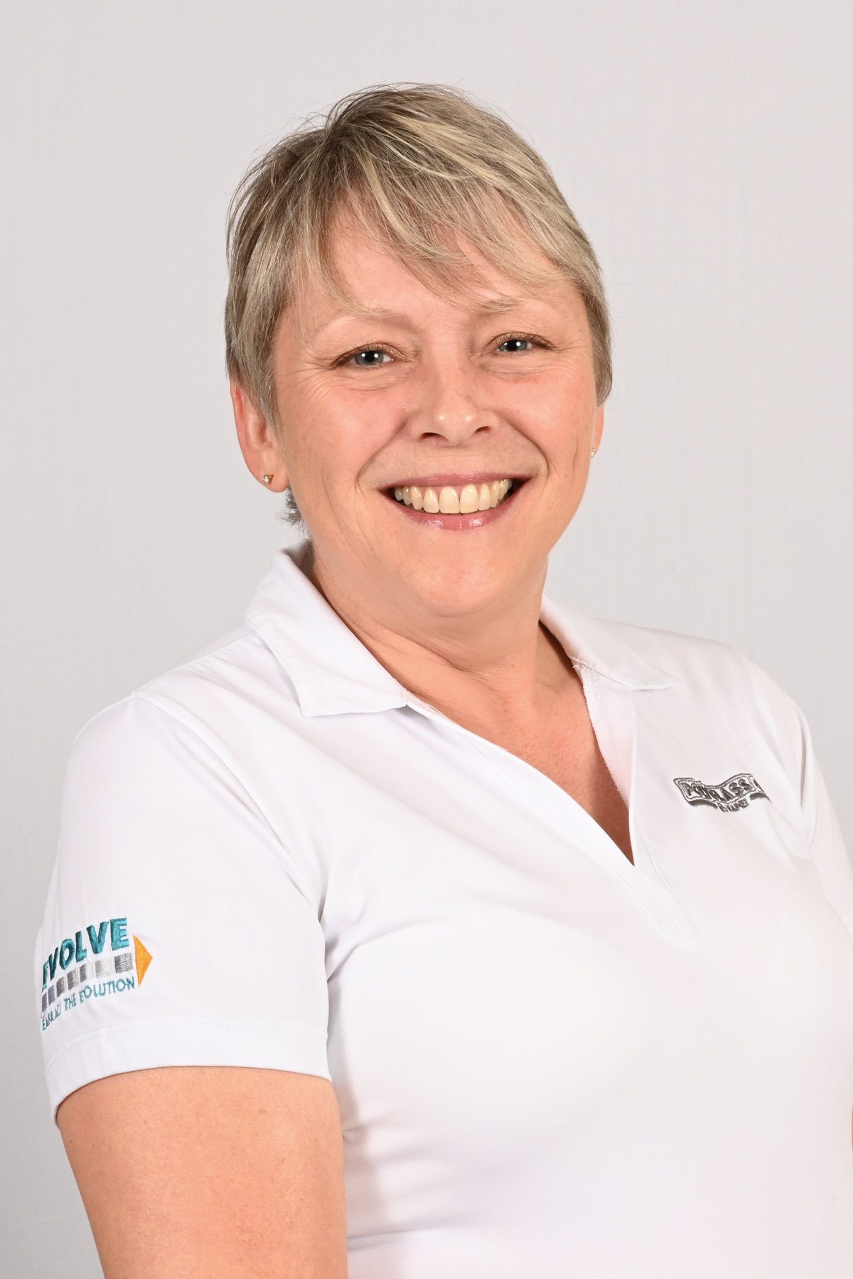 Polo shirt, Smile, Sleeve, Gesture, Collar
