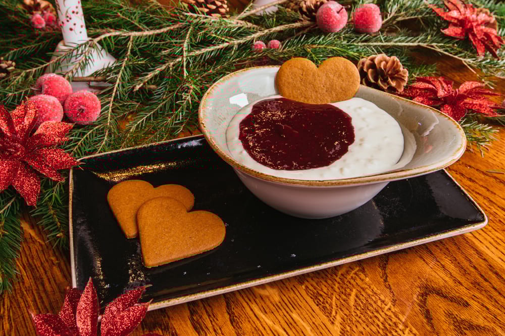 Mixed spice, Five-spice powder, Food, Ingredient, Roe, Tableware, Berbere, Recipe, Baharat