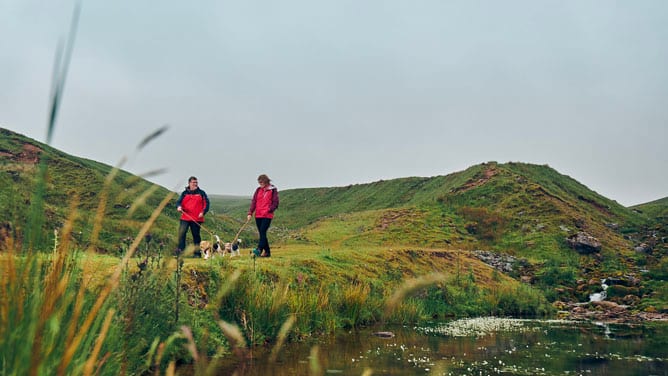 People in nature, Natural landscape, Sky, Plant, Highland, Mountain, Grass