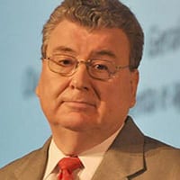 Vision care, Forehead, Nose, Glasses, Head, Chin, Organ, Human, Gesture, Tie