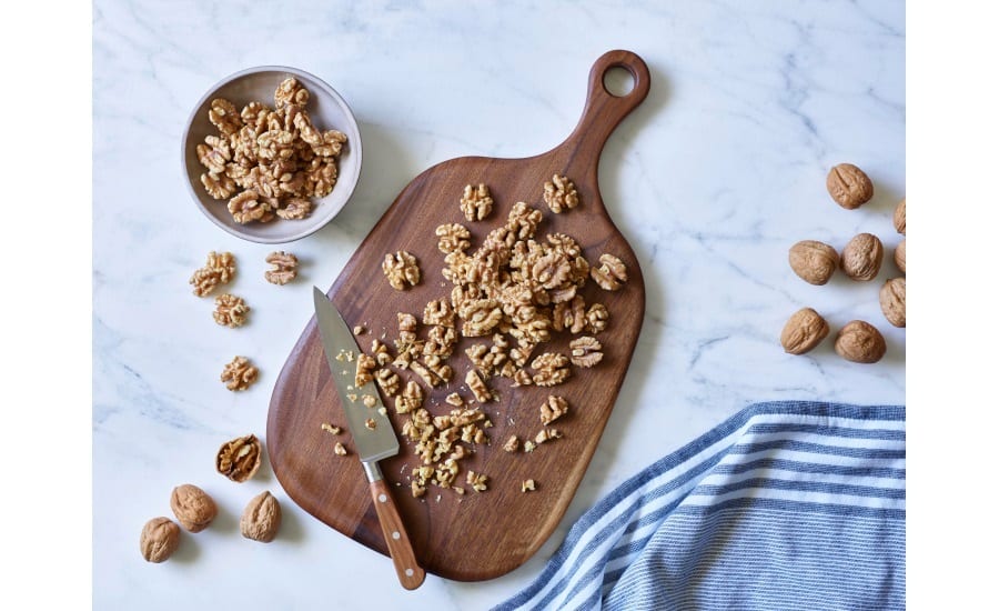 Nuts & seeds, Kitchen utensil, Dried fruit, Food, Ingredient, Produce, Nut, Tableware, Walnut, Almond